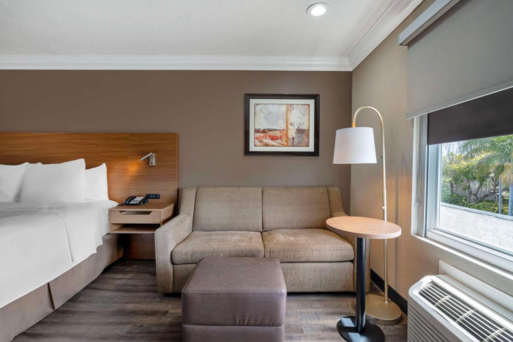 Best Western Plus Newport Mesa Inn Costa Mesa Kültér fotó