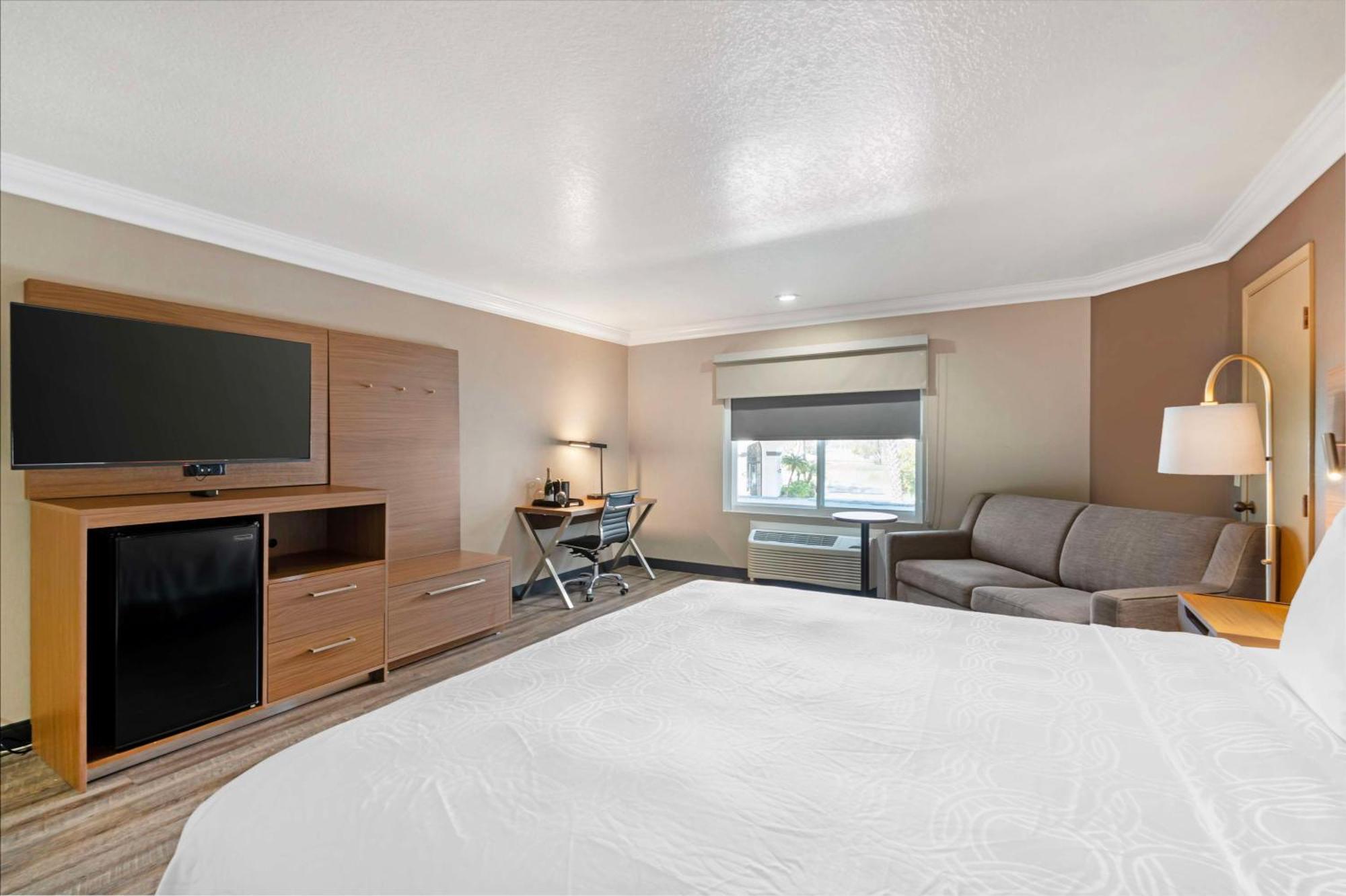 Best Western Plus Newport Mesa Inn Costa Mesa Kültér fotó